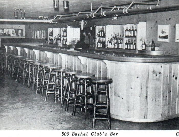 Villa St. Thomas (Funks Northern Holiday Resort) - Vintage Postcard (newer photo)